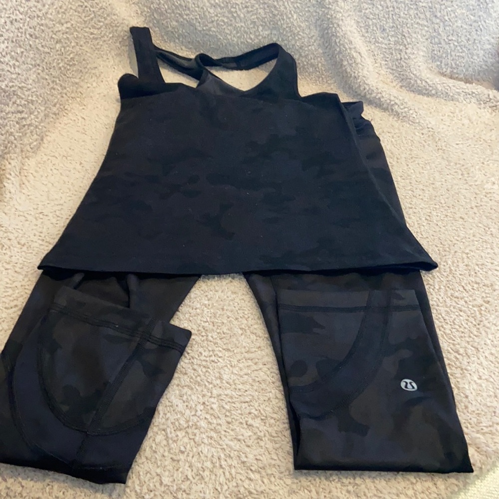Lululemon camo set sz 4 - crop top